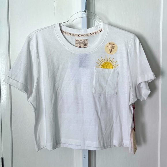LET YOUR SUN SHINE! | M | Crop Tee | NWT | Embroidered Sun!☀️ - Picture 2 of 13